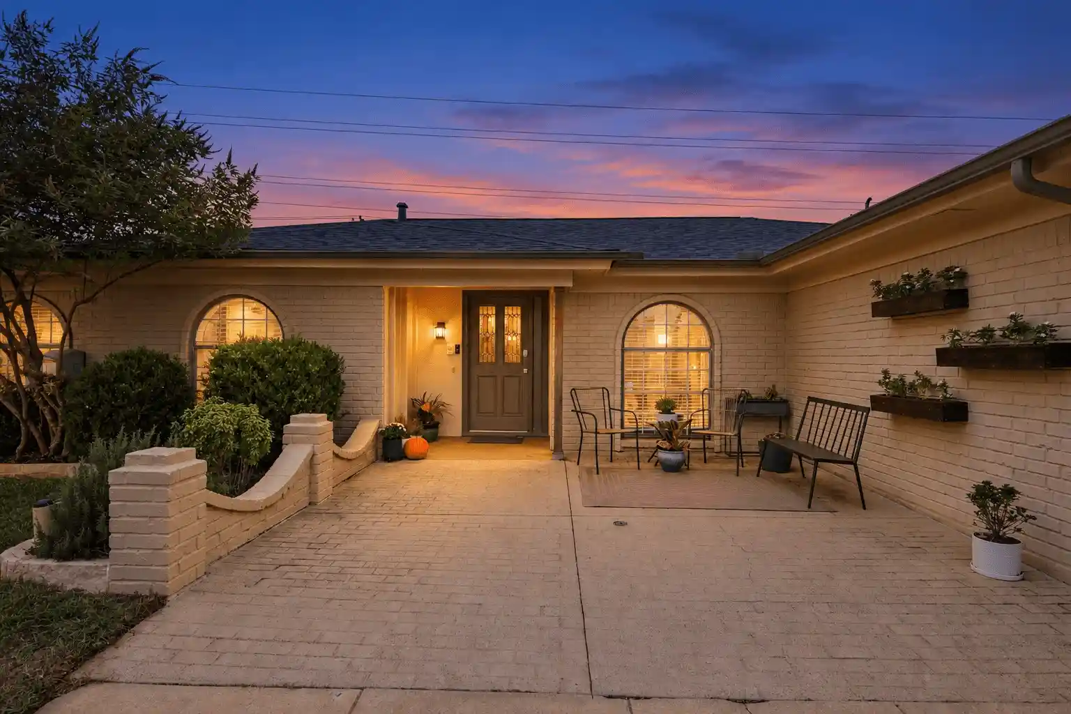 Photo 1 of Single family home for sale at 653 Lewis Dr, Hurst, TX 76054 | MLS# 21424375 | Listing updated on 2026-10-30