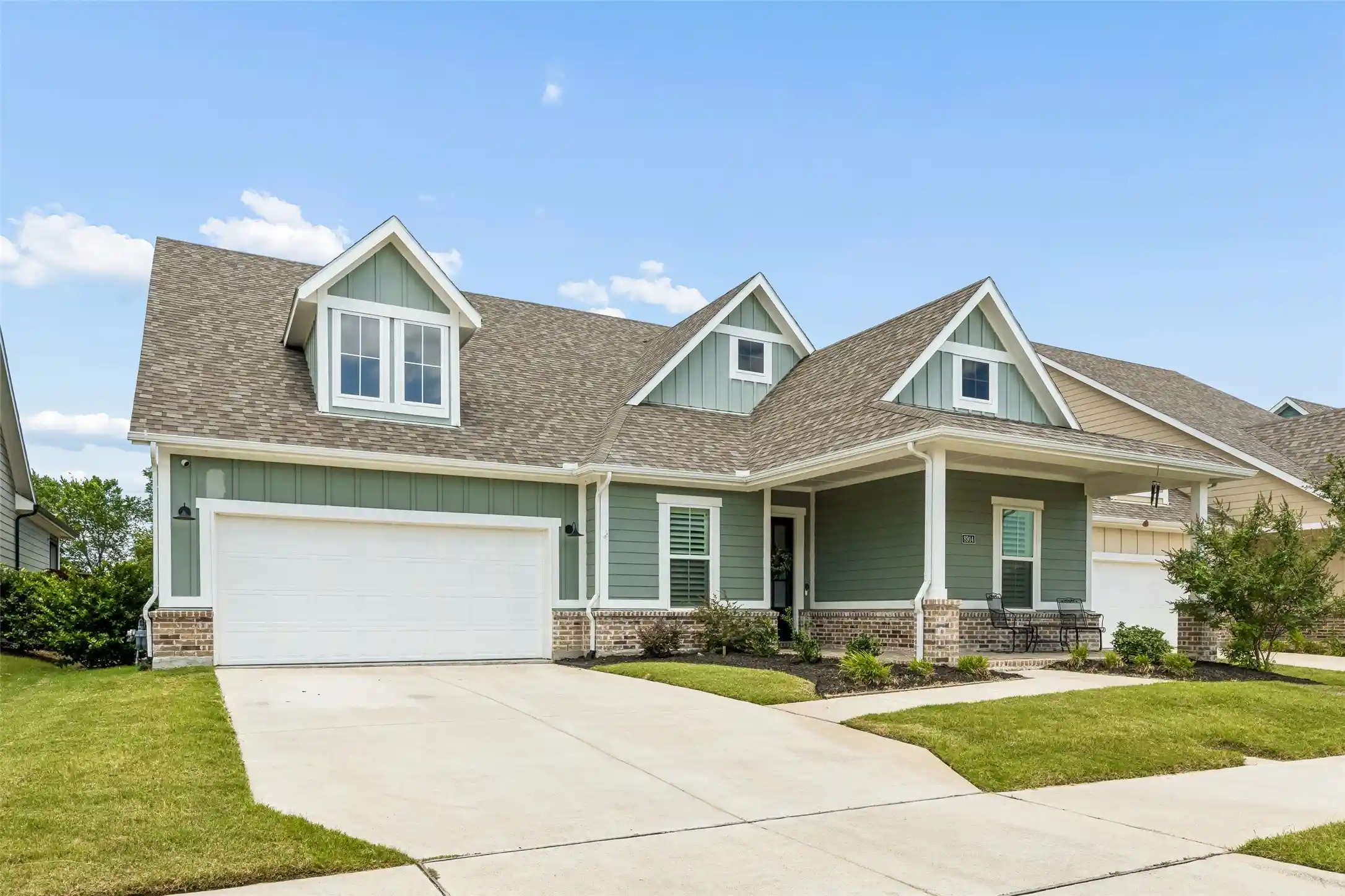 Single family home for sale at 8914 Edna Pl, Rowlett, TX 75089 | MLS# 21424331