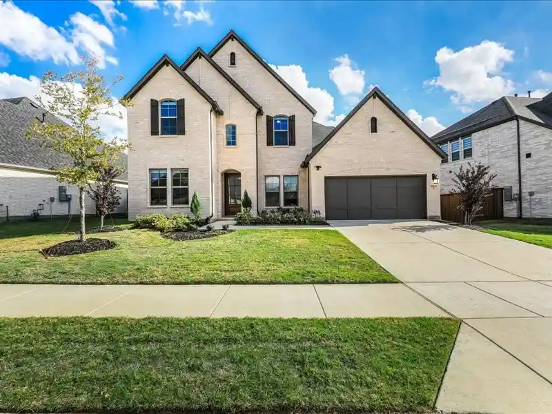 Single family home for sale at 1900 Coventry Dr, Celina, TX 75009 | MLS# 21423921