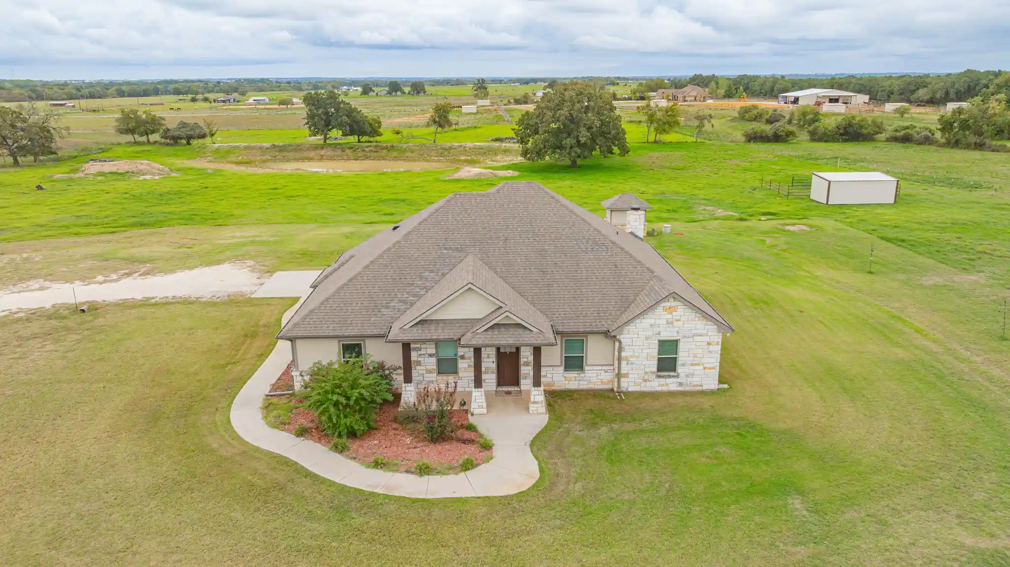 Single family home for sale at 2220 County Rd 430, Stephenville, TX 76401 | MLS# 21424467