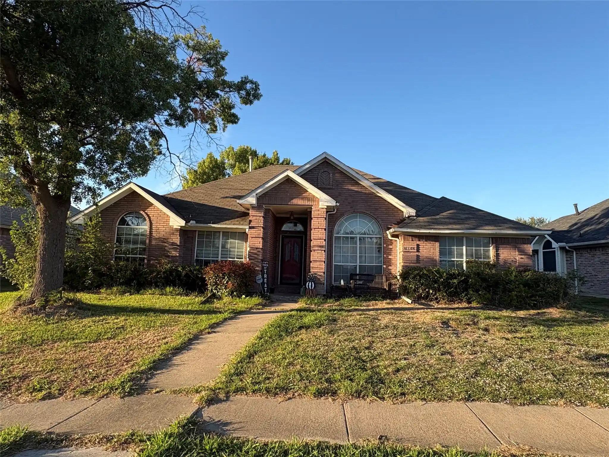 Single family home for sale at 6113 Homewood Ave, Rowlett, TX 75089 | MLS# 21424588