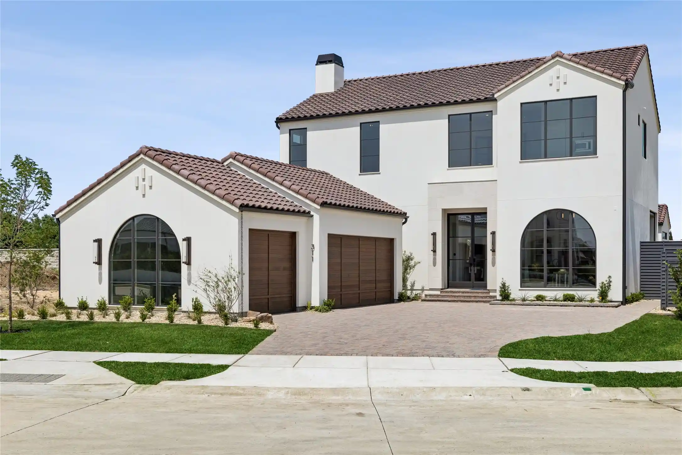 Photo 1 of Single family home for sale at 311 Avadene Dr, Irving, TX 75039 | MLS# 21424802 | Listing updated on 2026-10-30