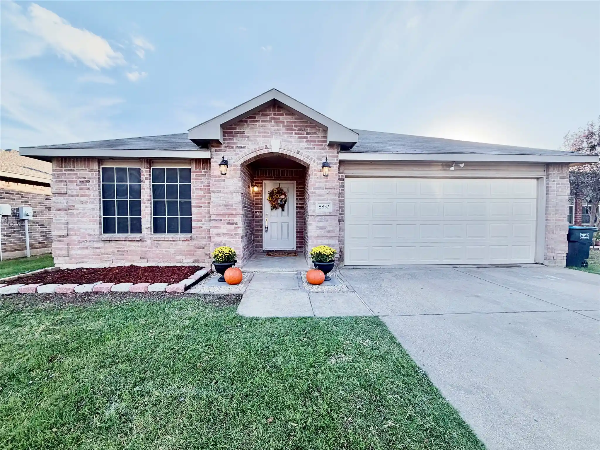 Single family home for sale at 8832 Elk Crk Ln, Fort Worth, TX 76123 | MLS# 21425125