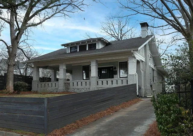 Photo 2 of Sale Pending at 563 Parkway Dr Ne, Atlanta, GA 30308 | MLS# 7809896 | Listing updated on 2026-09-10