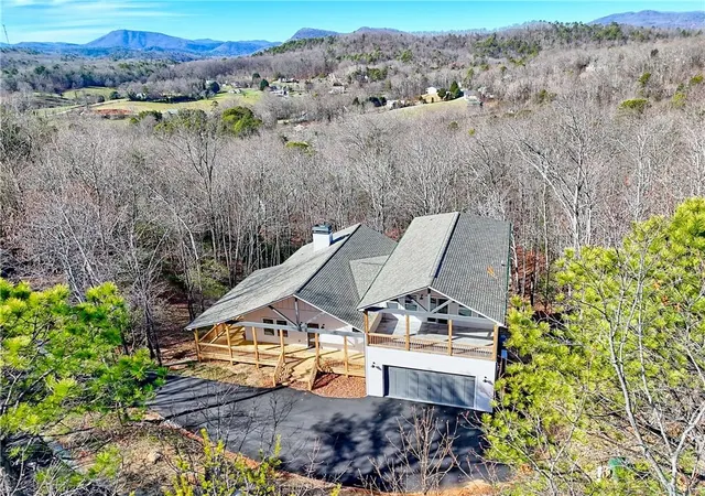 3rd image of 341 Abby Ln, Clayton, GA 30525 | MLS# 7757416