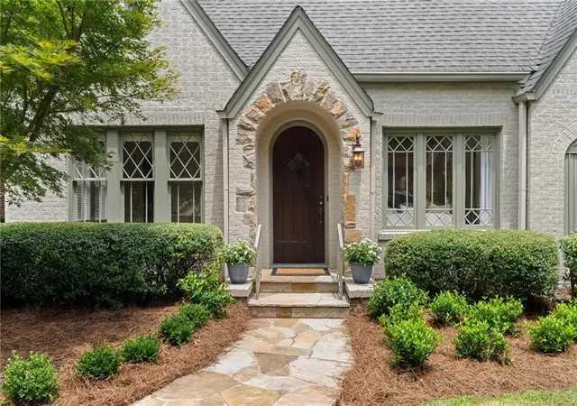 2nd image of 1148 Reeder Cir Ne, Atlanta, GA 30306 | MLS# 7812216