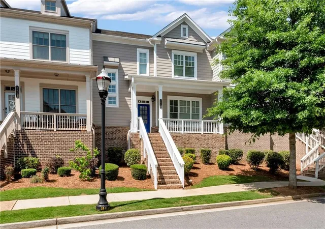 Homes for sale in Suwanee, GA | 3862 Suwanee Green Pkwy, Suwanee, GA 30024 | MLS# 7776564
