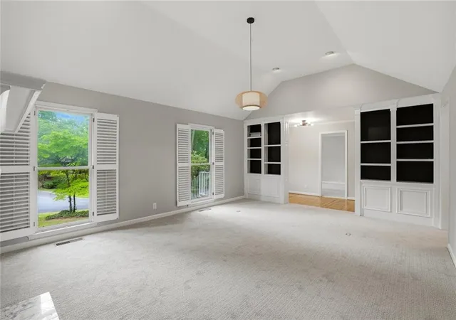 Photo 3 of Single family home for sale at 13 Bedford Ridge, Cartersville, GA 30121 | MLS# 7771889 | Listing updated on 2026-08-08
