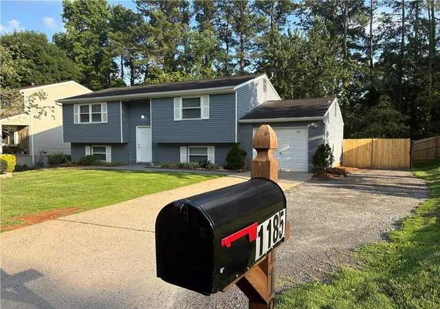 Homes for sale in Roswell, GA | 1185 Worthington Hills Dr, Roswell, GA 30076 | MLS# 7775401