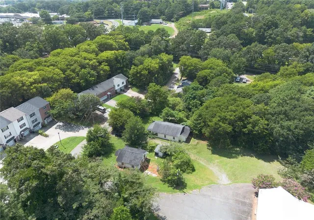 2nd image of 12 Corinth Rd, Cartersville, GA 30121 | MLS# 7824819