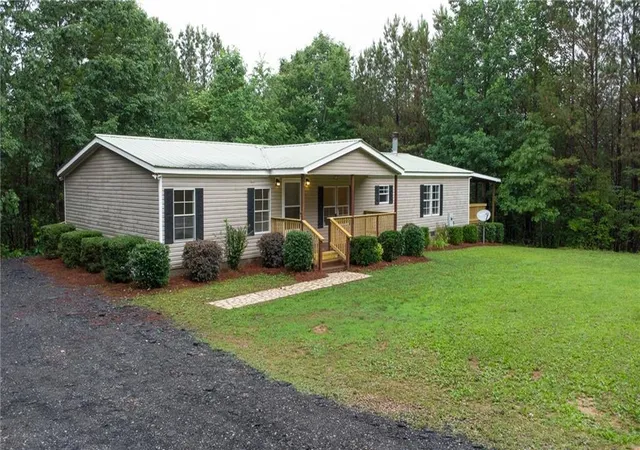 Homes for sale in Dawsonville, GA | 97 Waldrip Rd, Dawsonville, GA 30534 | MLS# 7786033
