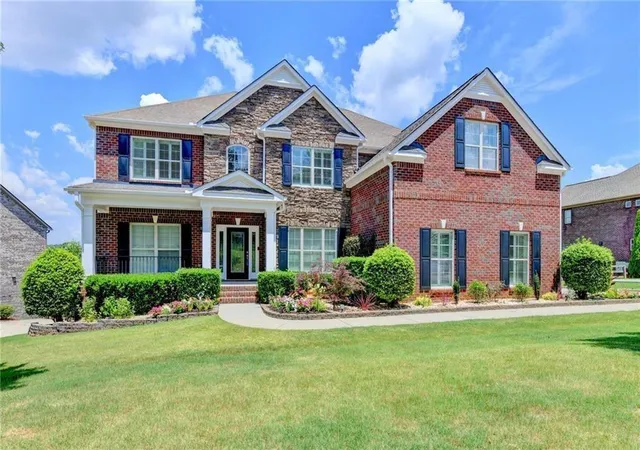 Photo 1 of Sale Pending at 2825 Waterstone Dr, Cumming, GA 30041 | MLS# 7847389 | Listing updated on 2026-10-27