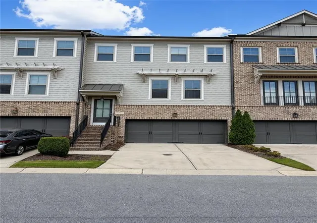 Townhouse for sale at 3756 Huger Pl SE, Smyrna, GA 30080 | MLS# 7797197