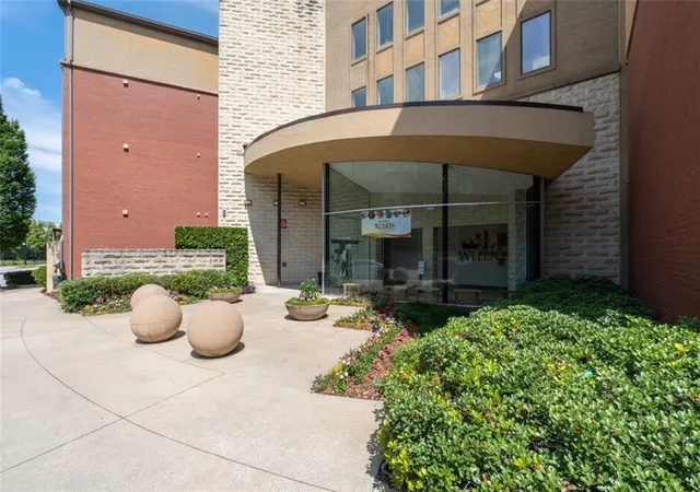 Homes for sale in Atlanta, GA | 400 17th St Nw #2321, Atlanta, GA 30363 | MLS# 7777395