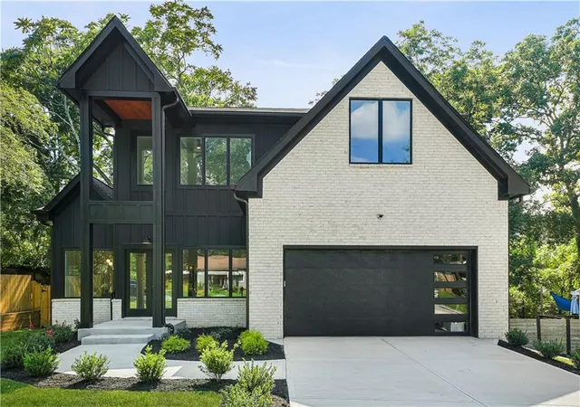 1st image of 808 East Ave, Scottdale, GA 30079 | MLS# 7768463