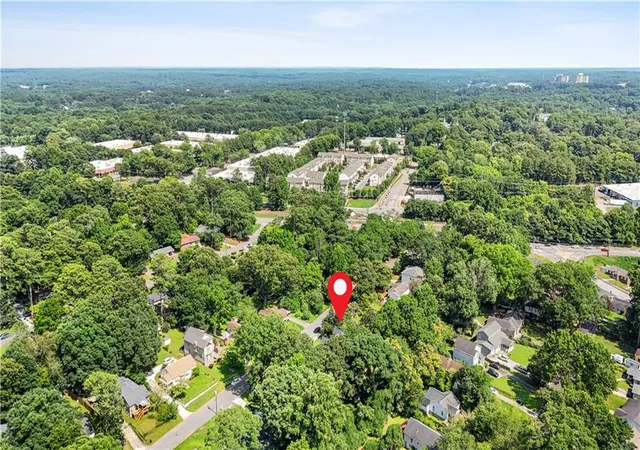 45th image of 808 East Ave, Scottdale, GA 30079 | MLS# 7768463