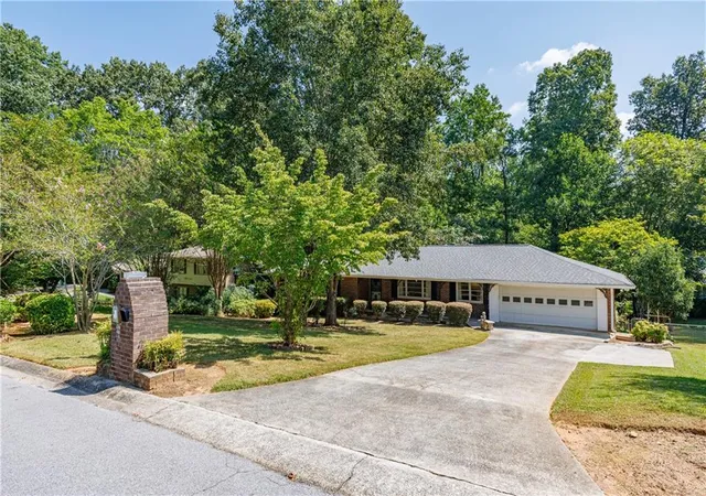 Photo 4 of Single family home for sale at 3612 Hershey Ln, Tucker, GA 30084 | MLS# 7829432 | Listing updated on 2026-09-16