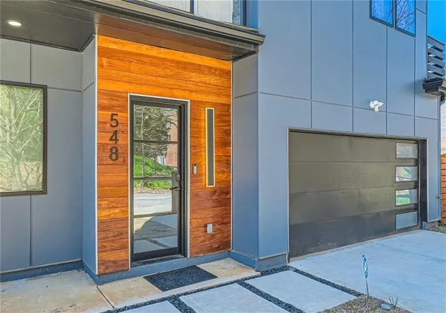 Photo 2 of Single family home for sale at 548 Fletcher St, Atlanta, GA 30310 | MLS# 7799273 | Listing updated on 2026-09-08