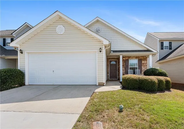 Photo 1 of Single family home for sale at 158 Cobbler Cvs Dr, Dallas, GA 30132 | MLS# 7717022 | Listing updated on 2026-08-30