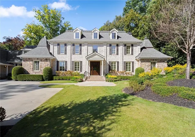Photo 1 of Single family home for sale at 4080 Conway Valley Rd Nw, Atlanta, GA 30327 | MLS# 7861001 | Listing updated on 2026-10-30