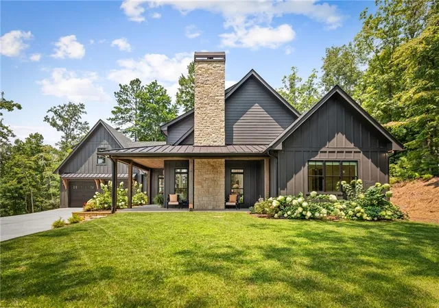Photo 3 of Sale Pending at 470 Old Orchard Rd, Ellijay, GA 30536 | MLS# 7815480 | Listing updated on 2026-10-29