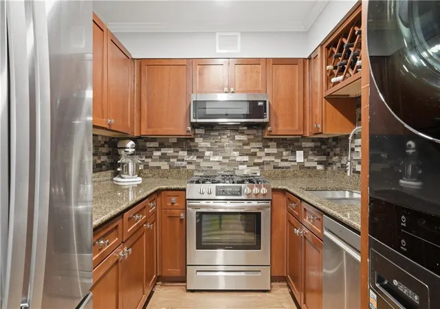 Homes for sale in Atlanta, GA | 2479 Peachtree Rd Ne #1401, Atlanta, GA 30305 | MLS# 7791986