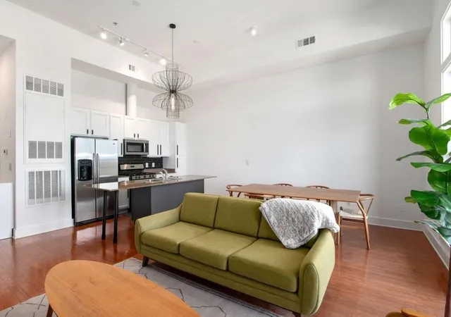 2nd image of 1195 Milton Ter Se #1407, Atlanta, GA 30315 | MLS# 7706342