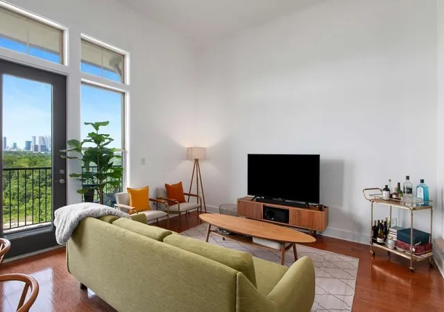 3rd image of 1195 Milton Ter Se #1407, Atlanta, GA 30315 | MLS# 7706342