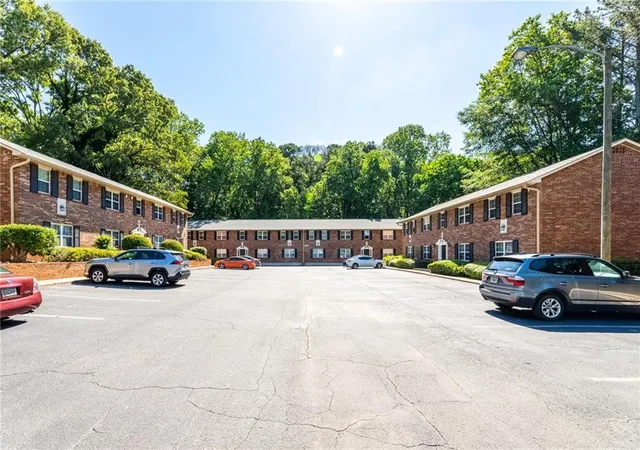 Photo 2 of Condo for sale at 3665 Chestnut Dr #D2, Atlanta, GA 30340 | MLS# 7790174 | Listing updated on 2026-06-20