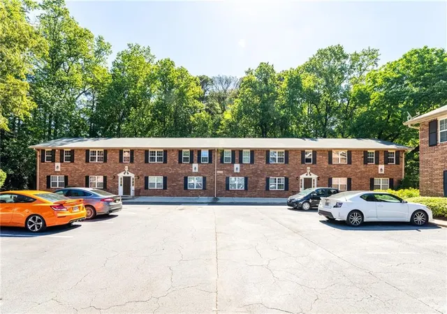 Photo 2 of Condo for sale at 3665 Chestnut Dr #D2, Atlanta, GA 30340 | MLS# 7790174 | Listing updated on 2026-06-20