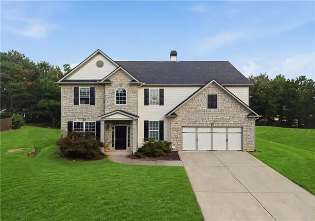 Photo 2 of Single family home for sale at 1214 Loowit Fls Ct, Braselton, GA 30517 | MLS# 7819906 | Listing updated on 2026-08-24