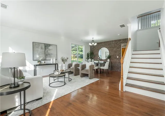 Photo 4 of Single family home for sale at 1214 Loowit Fls Ct, Braselton, GA 30517 | MLS# 7819906 | Listing updated on 2026-08-24