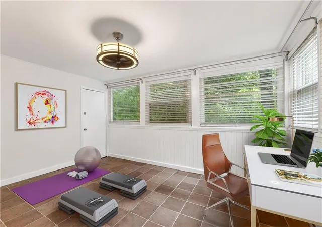 Photo 3 of Condo for sale at 167 Maribeau Sq NW, Atlanta, GA 30327 | MLS# 7811873 | Listing updated on 2026-07-29
