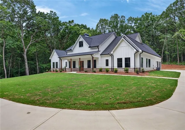2nd image of 4362 Willow Springs Rd, Dallas, GA 30132 | MLS# 7801969