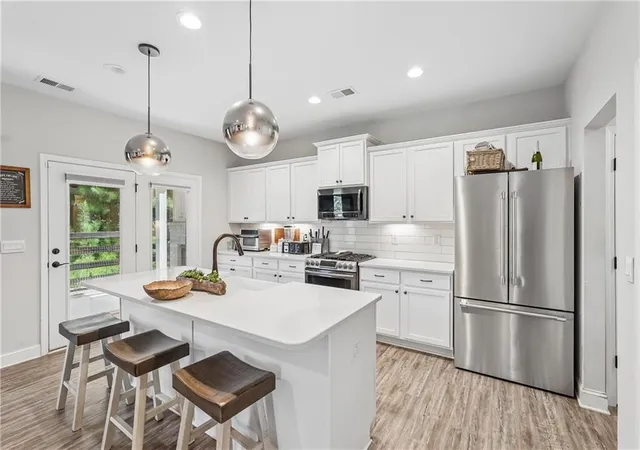 3rd image of 70 River Birch Tr, Dallas, GA 30132 | MLS# 7806999