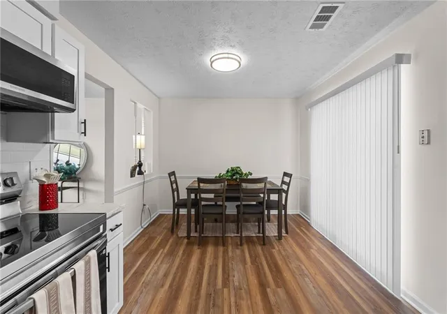 Photo 4 of Single family home for sale at 1832 Mcdonough Rd, Hampton, GA 30228 | MLS# 7784278 | Listing updated on 2026-09-05