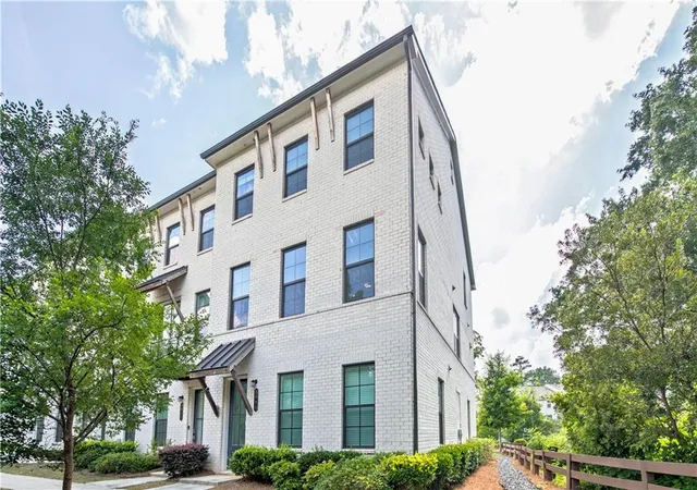 1st image of 3005 Poppy Ln, Roswell, GA 30076 | MLS# 7801806