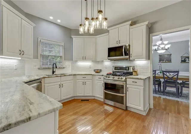 4th image of 44 Valleyside Dr S, Dallas, GA 30157 | MLS# 7806829