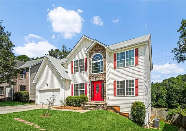 Photo 2 of Single family home for sale at 4096 Arnolds Mill Opas, Douglasville, GA 30135 | MLS# 7829346 | Listing updated on 2026-09-07