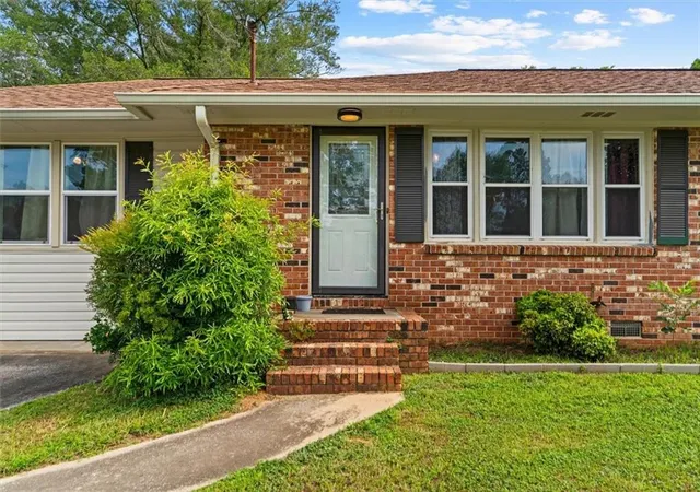 Photo 4 of Single family home for sale at 8 Cameo Dr NW, Rome, GA 30165 | MLS# 7809744 | Listing updated on 2026-07-29