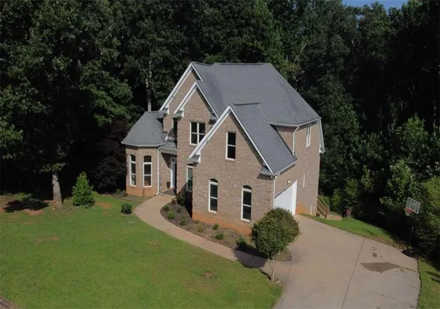 3rd image of 318 Waterford Cir, Cornelia, GA 30531 | MLS# 7821472