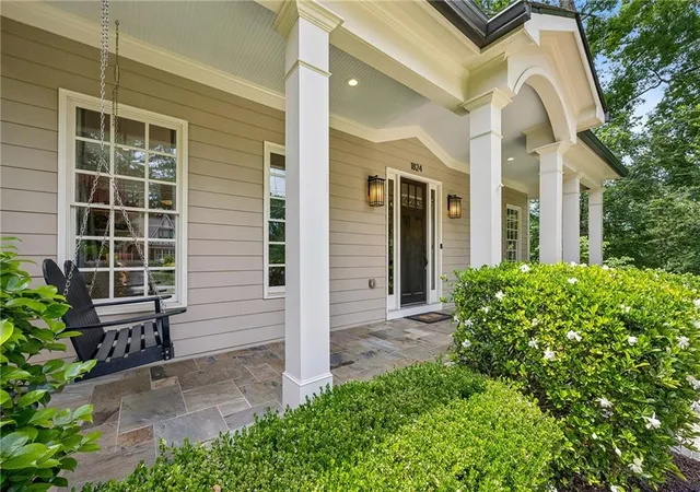 3rd image of 1824 Homestead Ave Ne, Atlanta, GA 30306 | MLS# 7777793