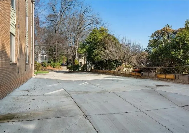 2nd image of 345 7Th St Ne, Atlanta, GA 30308