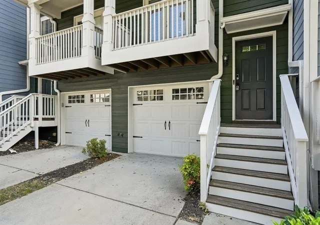 Photo 4 of Townhouse for sale at 1297 Liberty Pkwy, Atlanta, GA 30318 | MLS# 7776113 | Listing updated on 2026-08-10