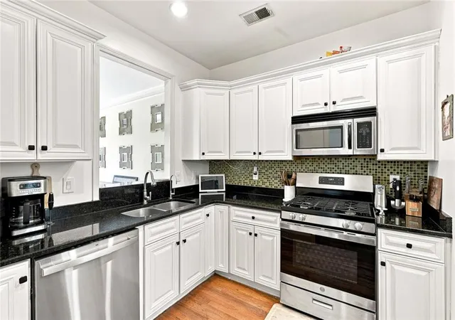 Photo 4 of Townhouse for sale at 3977 Covey Flush Ct, Smyrna, GA 30082 | MLS# 7828773 | Listing updated on 2026-08-29