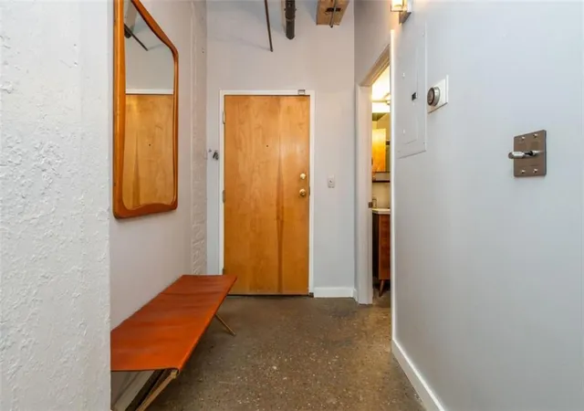4th image of 244 Peters St, Atlanta, GA 30313