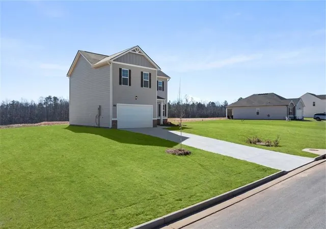 Photo 3 of Single family home for sale at 162 Kennelsman Dr, Griffin, GA 30224 | MLS# 7764177 | Listing updated on 2026-08-25