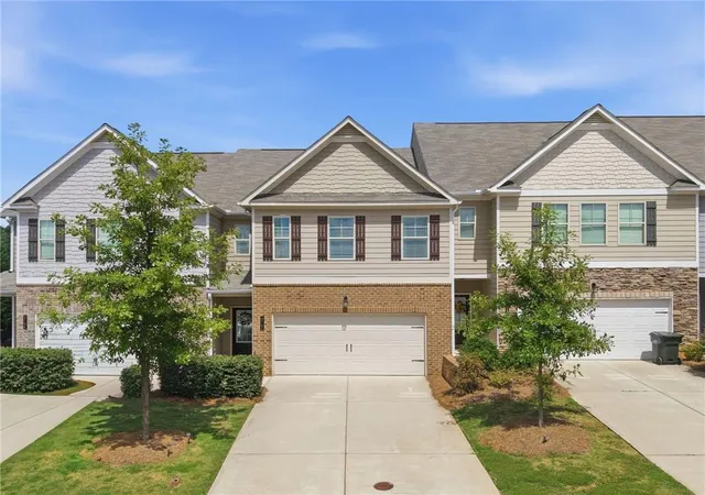 2nd image of 3713 Prospect Point Dr, Oakwood, GA 30566 | MLS# 7809992