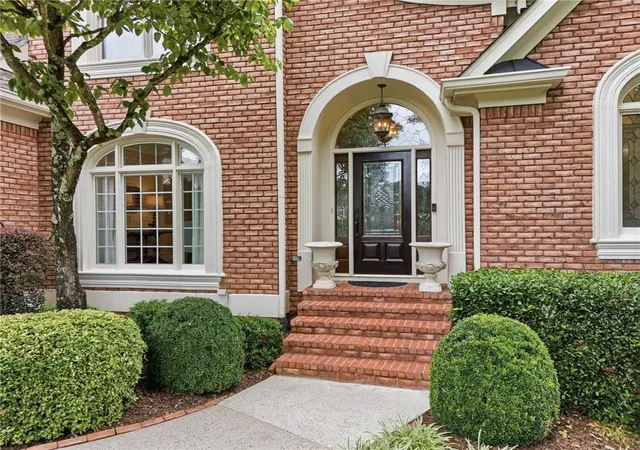 Photo 3 of Sale Pending at 5425 Buck Holw Dr, Alpharetta, GA 30005 | MLS# 7805198 | Listing updated on 2026-07-26