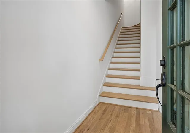 Photo 2 of Townhouse for sale at 220 Colebrook St Ne, Atlanta, GA 30307 | MLS# 7817103 | Listing updated on 2026-08-27